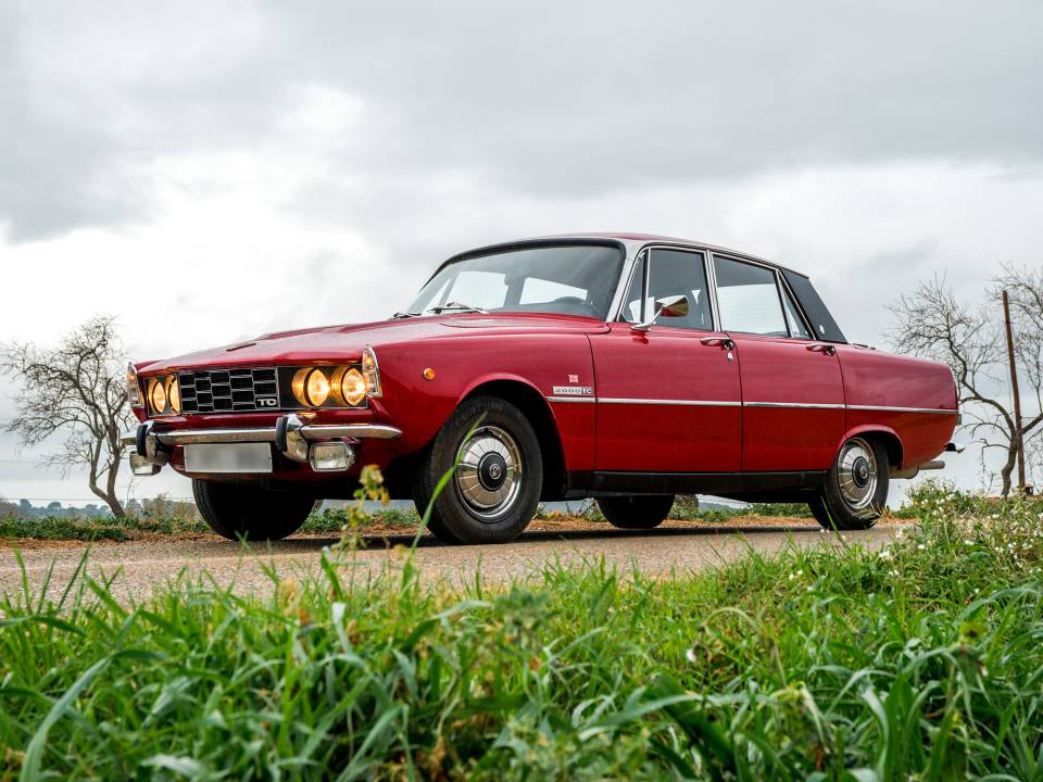 Image 11/49 of Rover 2000 TC (1976)