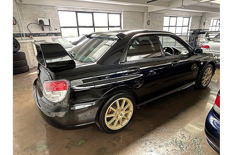 Image 8/9 of Subaru Impreza WRX STi (2006)