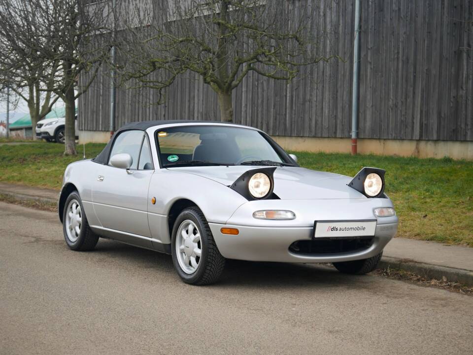 Image 27/48 de Mazda MX-5 1.6 (1900)
