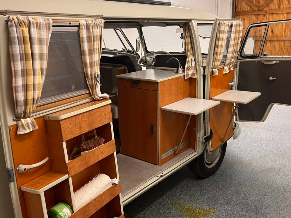 Bild 13/14 von Volkswagen T1 Camper (1967)