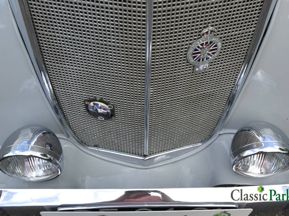 Image 50/50 of Mercedes-Benz 220 (1952)