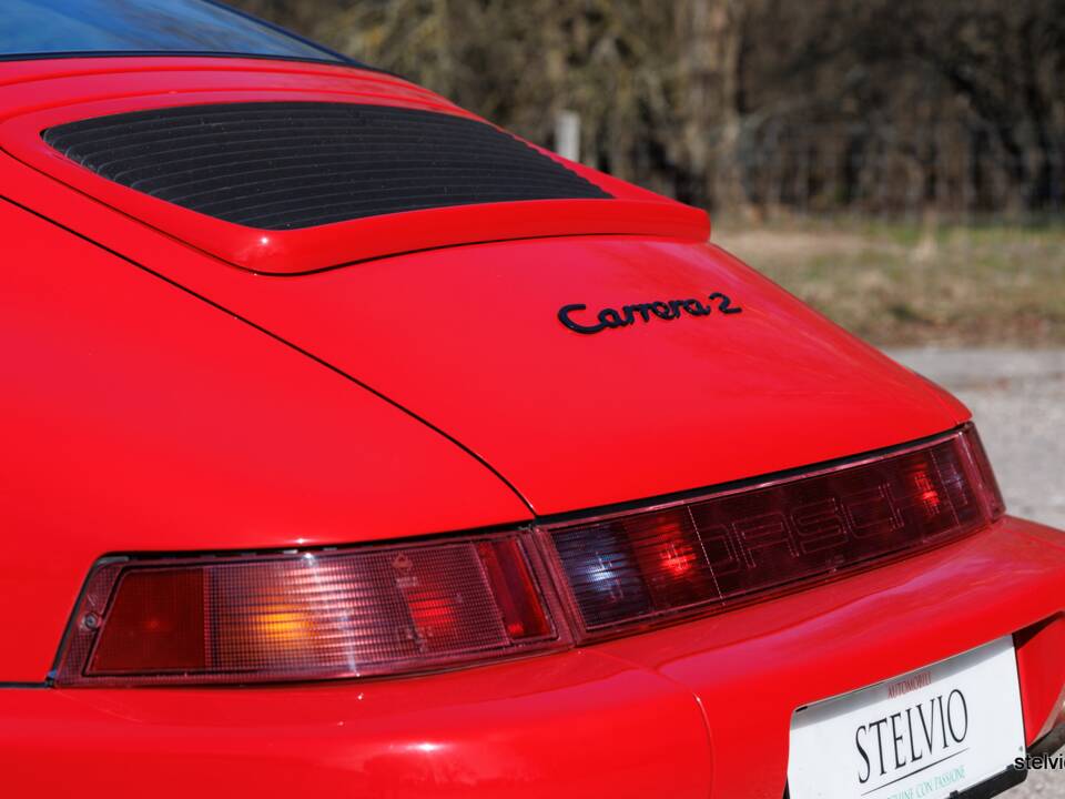 Afbeelding 18/33 van Porsche 911 Carrera 2 (1993)