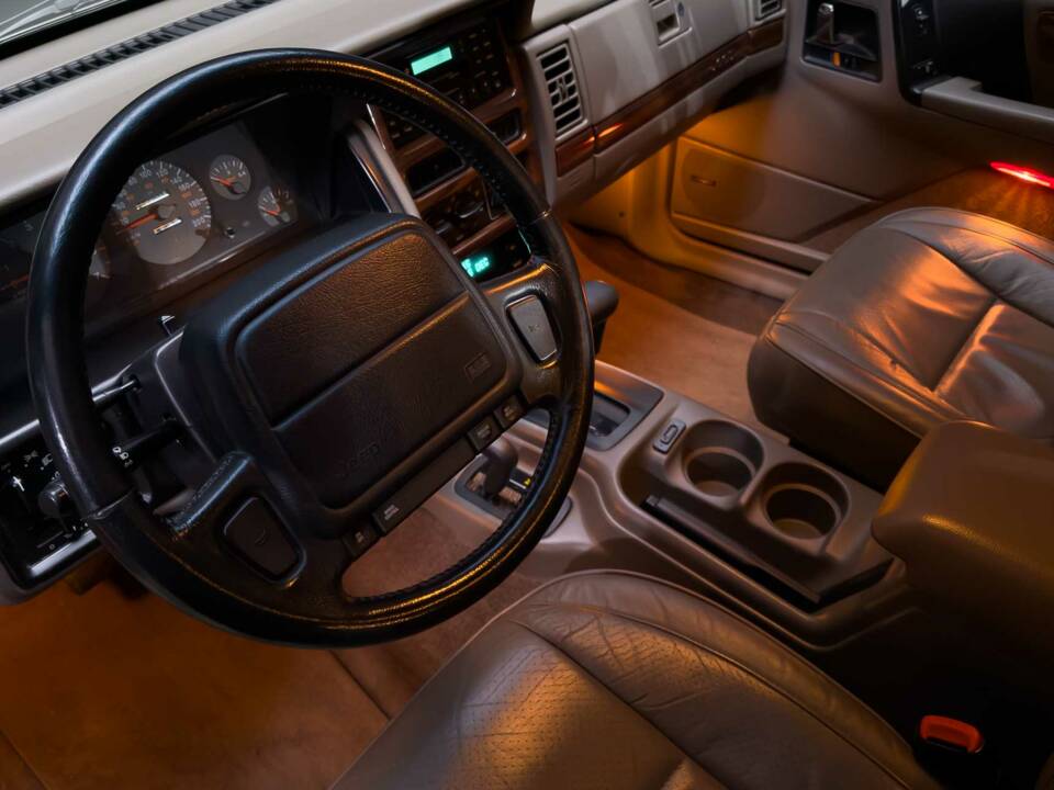 Imagen 20/72 de Jeep Grand Cherokee 4.0 Limited (1995)