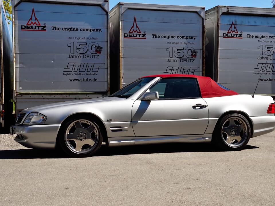 Image 4/13 of Mercedes-Benz SL 500 (1994)