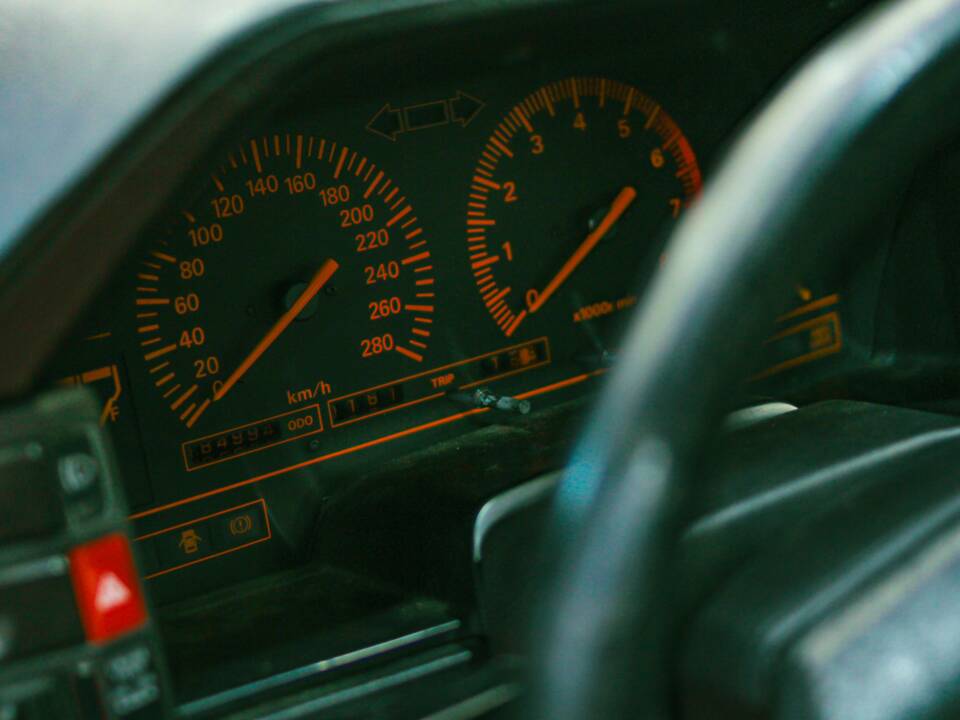 Image 26/46 of Nissan 300 ZX Turbo (1989)