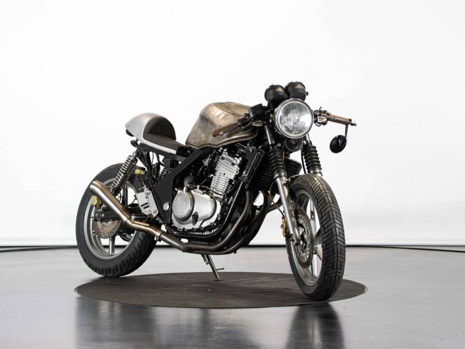 Image 6/48 of Honda CB 500E (1999)