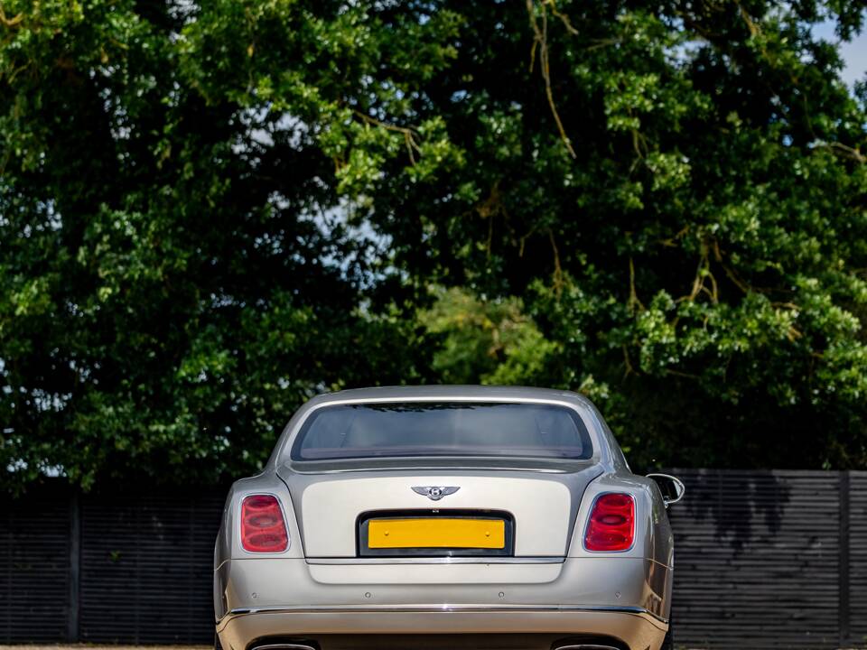 Bild 32/50 von Bentley Mulsanne (2011)