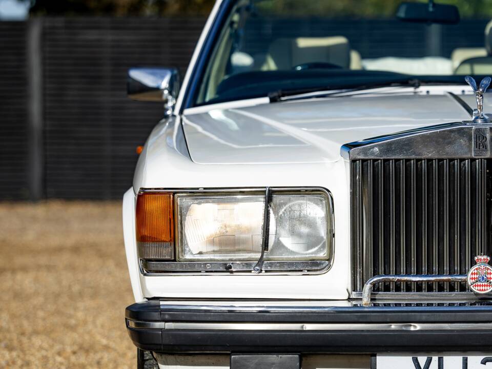 Immagine 14/38 di Rolls-Royce Silver Spirit (1983)
