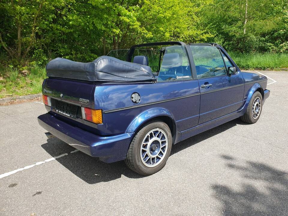 Image 27/75 de Volkswagen Golf Mk I Convertible 1.8 (1991)