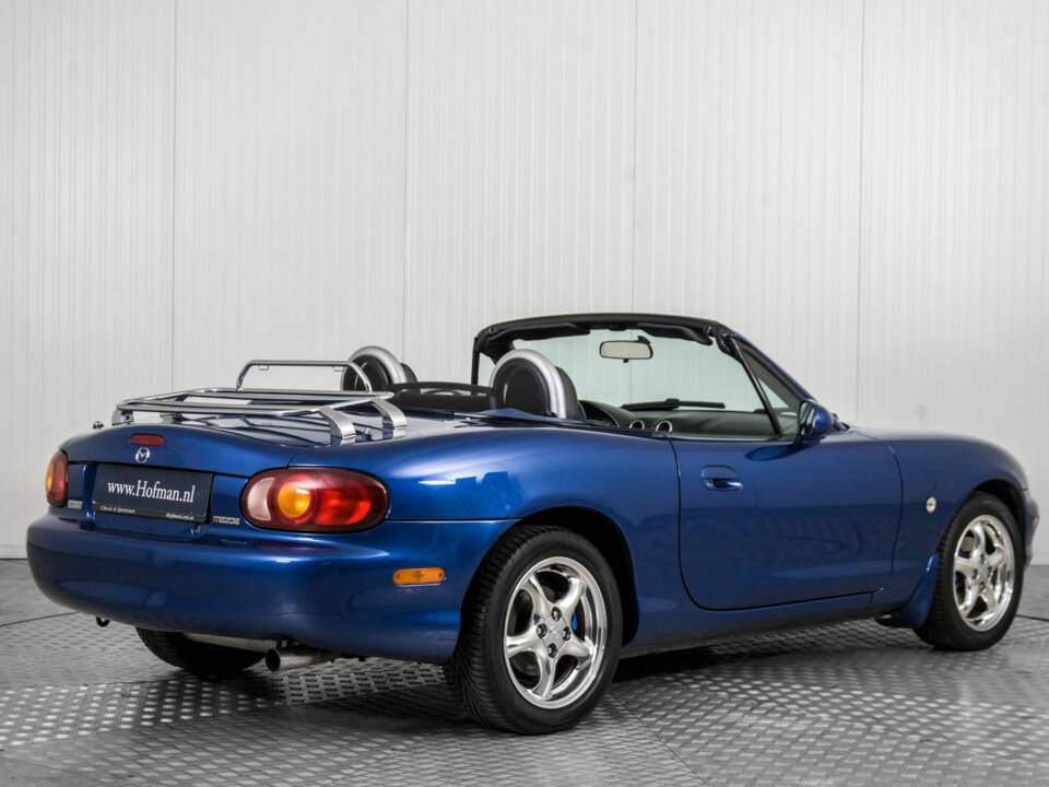 Bild 2/50 von Mazda MX-5 1.8 (1999)