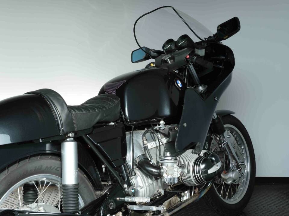 Image 6/45 of BMW R 100/7 (1977)