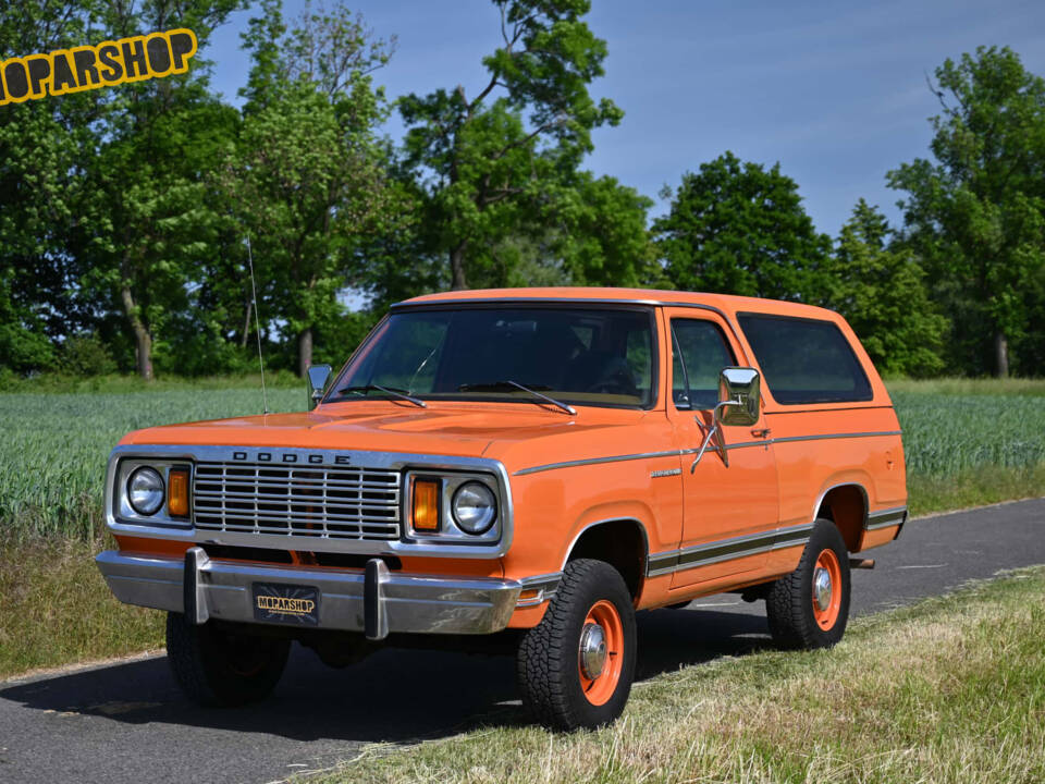 Image 8/59 of Dodge Ramcharger (1978)