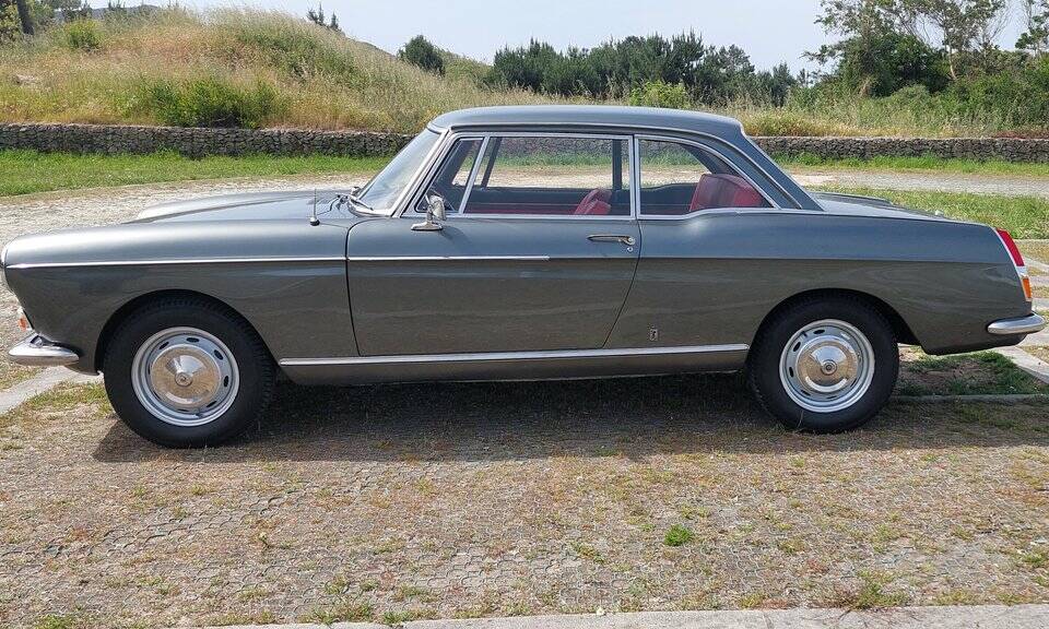 Afbeelding 4/8 van Peugeot 404 Coupé (1967)