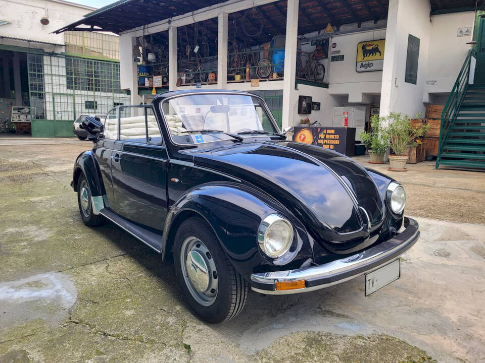 Immagine 23/47 di Volkswagen Käfer 1303 (1974)