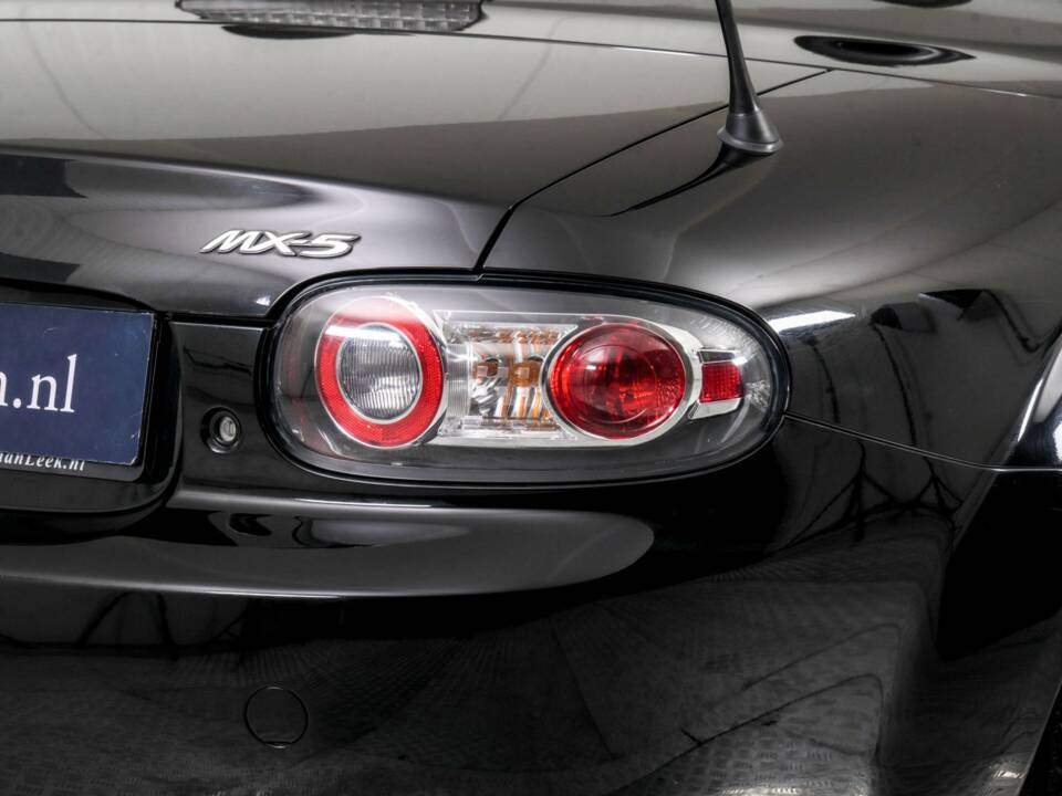 Image 29/50 of Mazda MX-5 2.0 (2009)