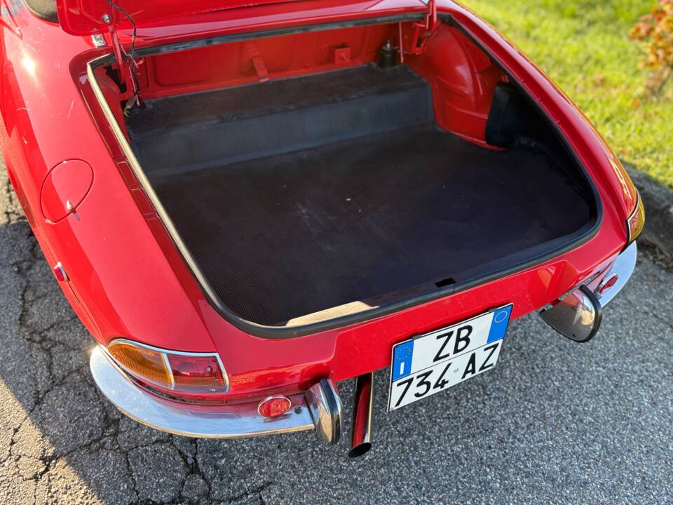 Bild 13/18 von Alfa Romeo 1750 Spider Veloce (1970)