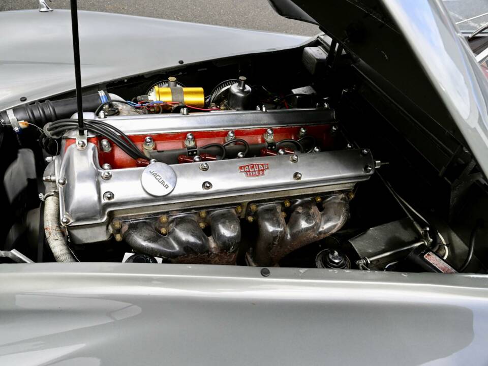 Bild 36/50 von Jaguar XK 140 FHC (1954)