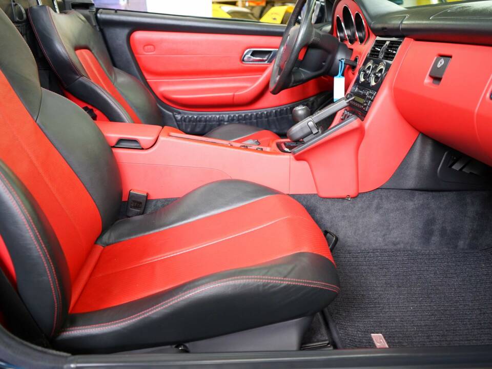 Bild 19/46 von Mercedes-Benz SLK 230 Kompressor (1997)