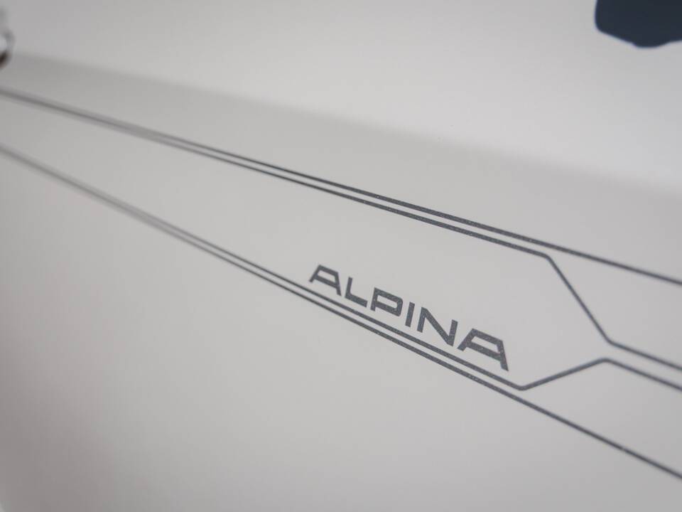 Image 11/44 de ALPINA B3 GT3 (2012)