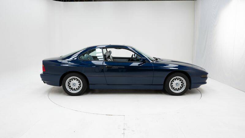 Image 9/15 of BMW 850i (1991)