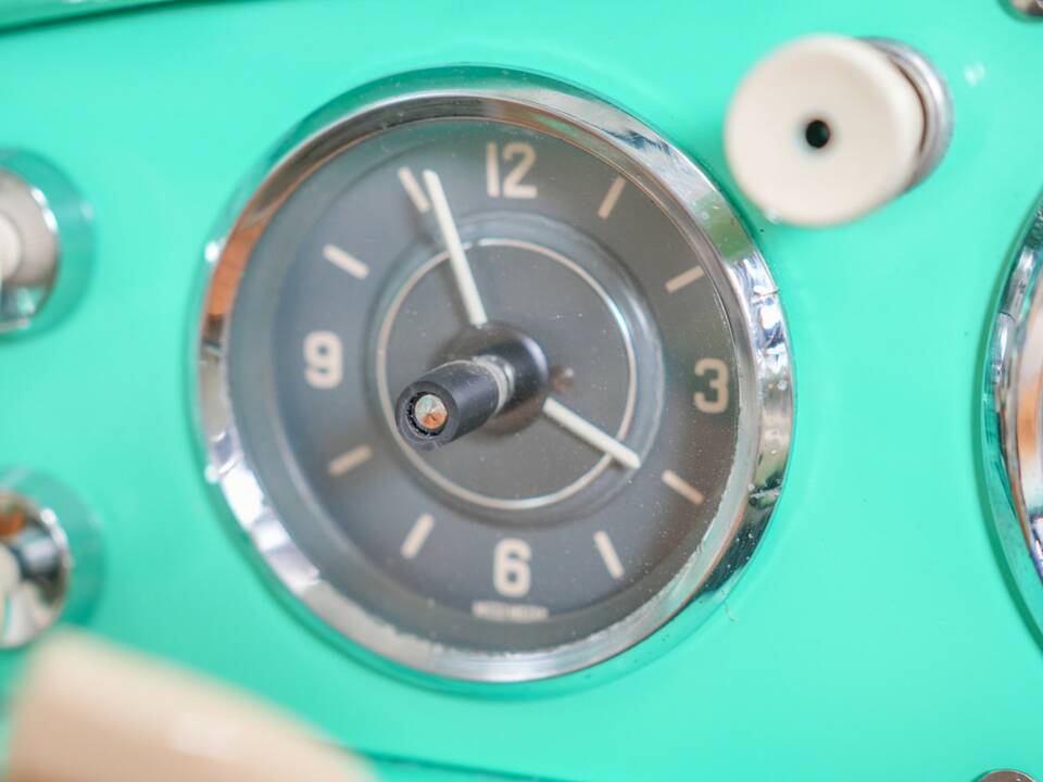 Image 29/42 de Amphicar 770 (1964)