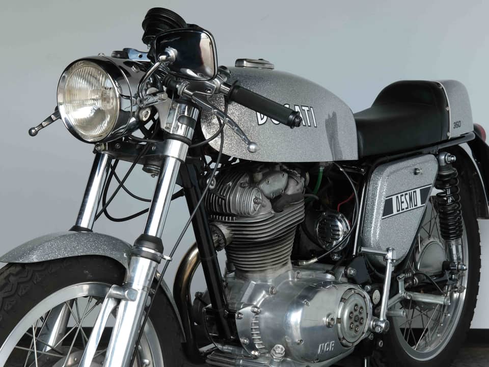 Image 38/64 of Ducati 350 Desmo (1971)