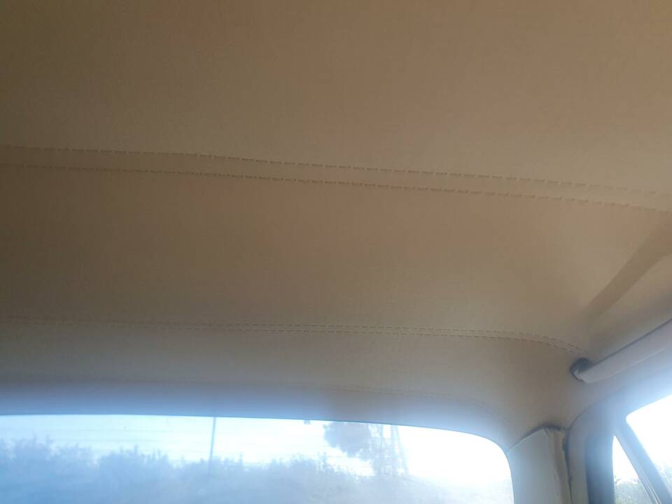 Bild 29/44 von Mercedes-Benz 240 D (1981)