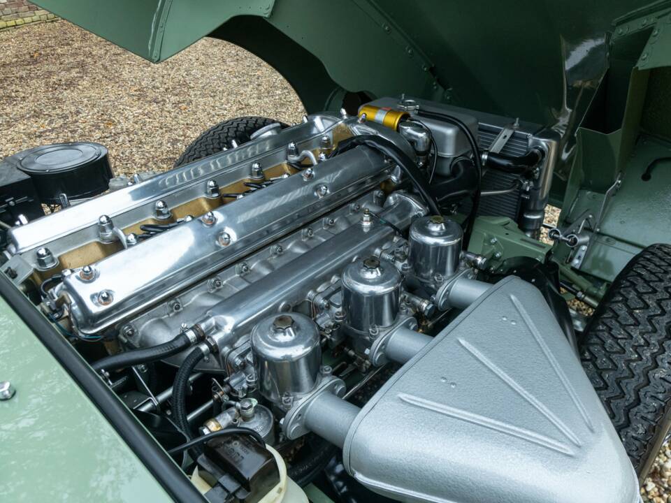 Afbeelding 32/50 van Jaguar E-Type 4.2 (1967)