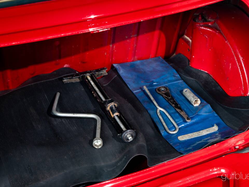 Image 31/38 of Innocenti Mini Cooper (1966)