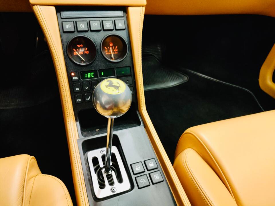 Afbeelding 7/33 van Ferrari 348 TB (1990)