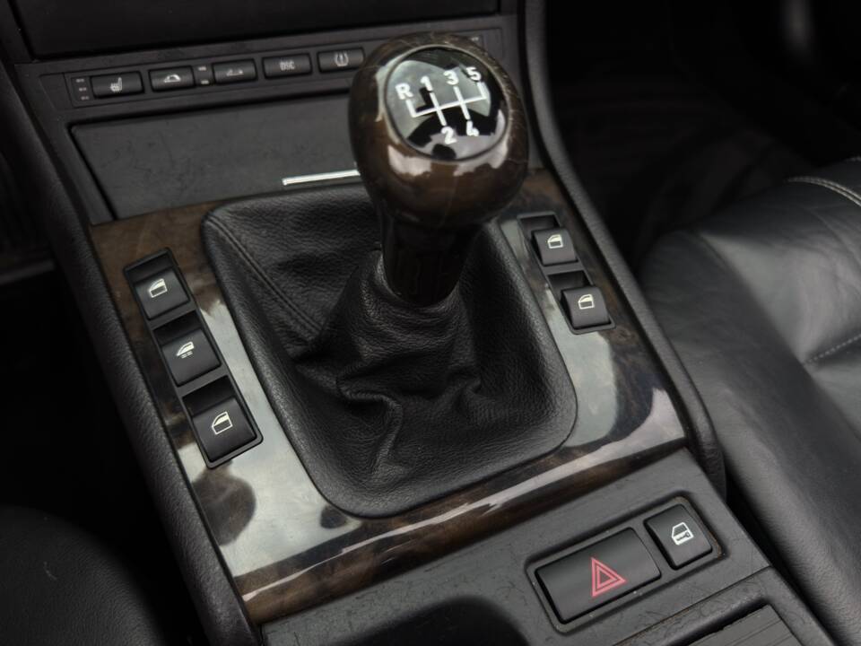 Bild 31/41 von BMW 320Ci (2006)