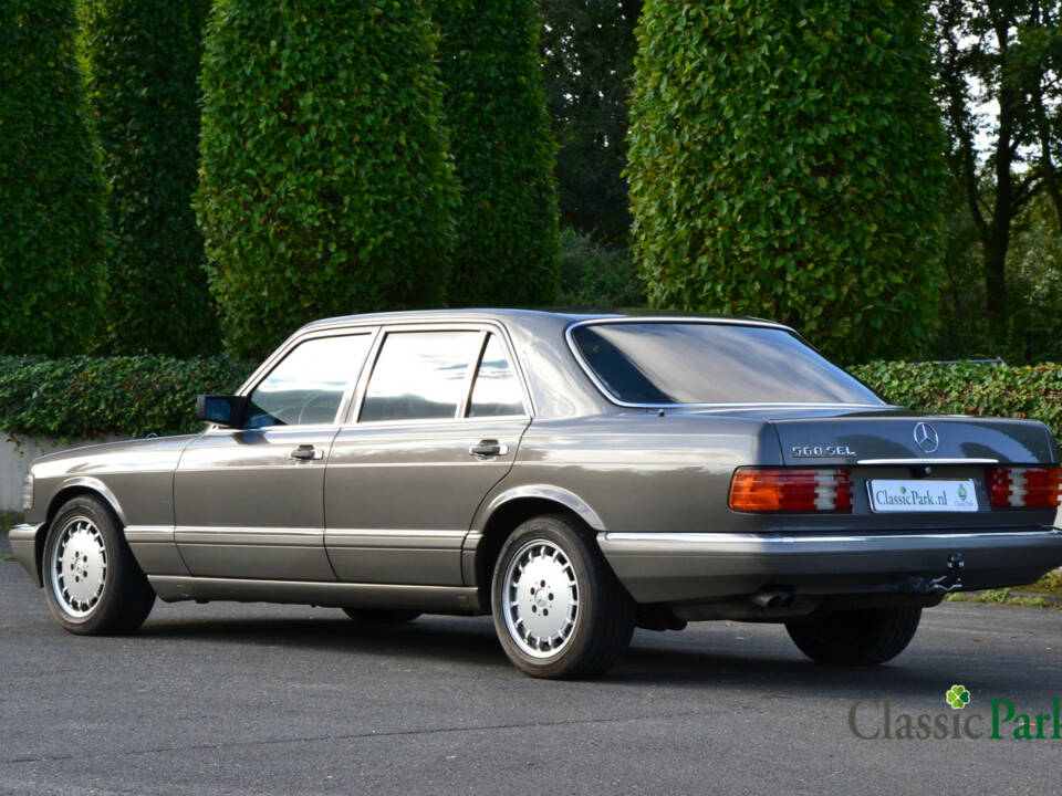 Image 3/50 of Mercedes-Benz 560 SEL (1988)