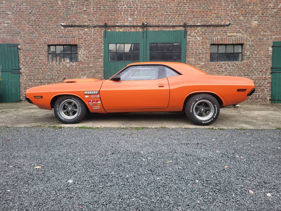 Image 6/46 de Dodge Challenger R&#x2F;T 440 Six-Pack (1970)