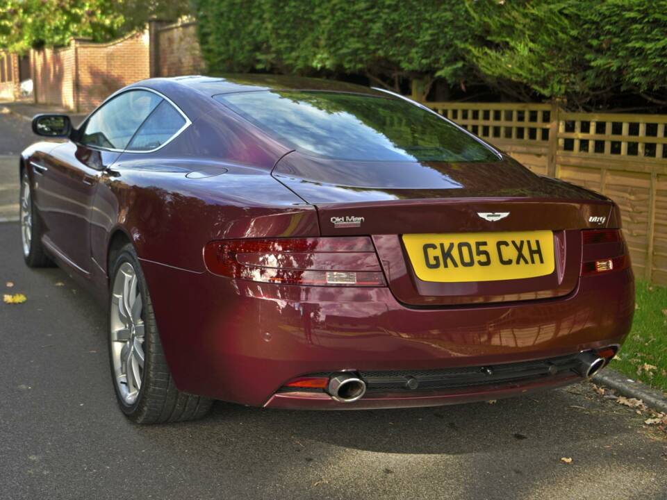 Bild 15/50 von Aston Martin DB 9 (2005)