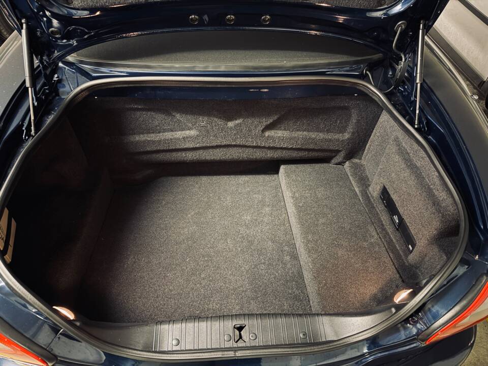 Bild 10/13 von Jaguar XK8 4.0 (1999)