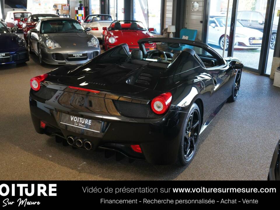 Immagine 2/28 di Ferrari 458 Spider (2012)