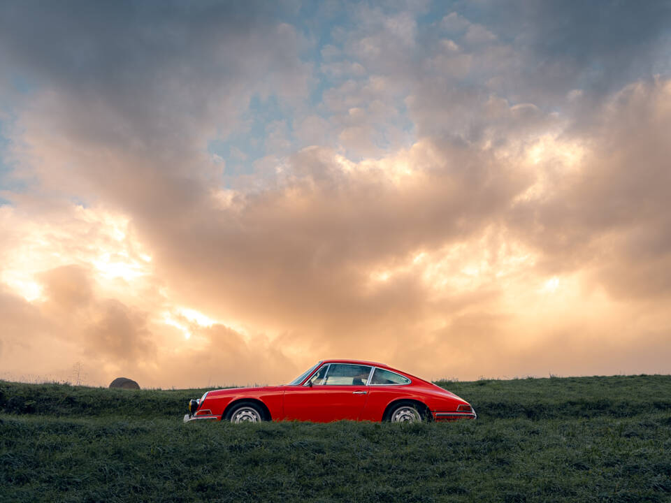 Image 21/63 of Porsche 911 R (1967)