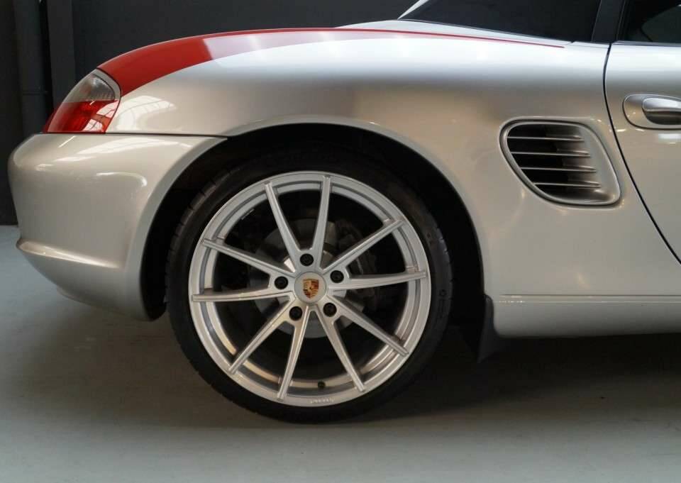 Immagine 32/50 di Porsche Boxster (2003)
