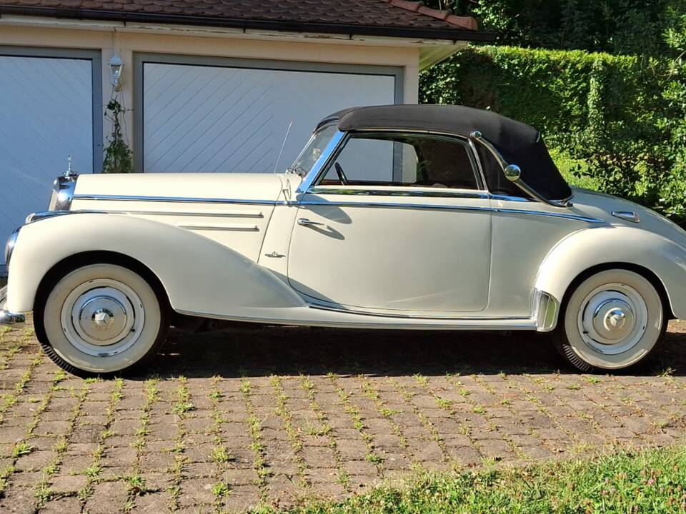 Afbeelding 1/5 van Mercedes-Benz 220 Cabriolet A (1952)