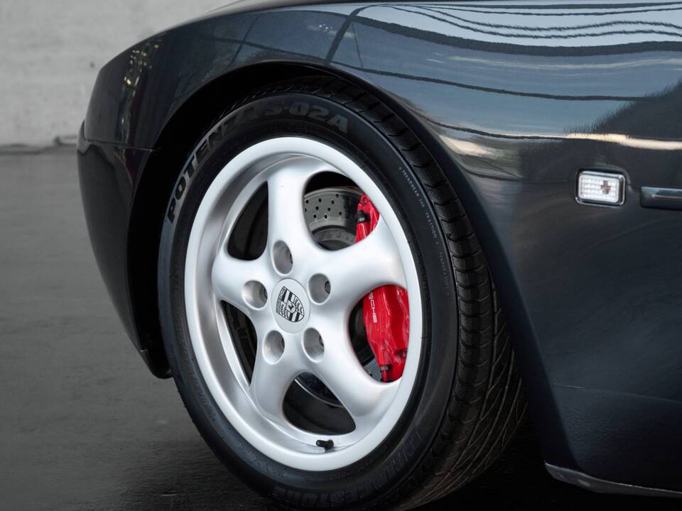 Bild 16/50 von Porsche 944 Turbo (1990)