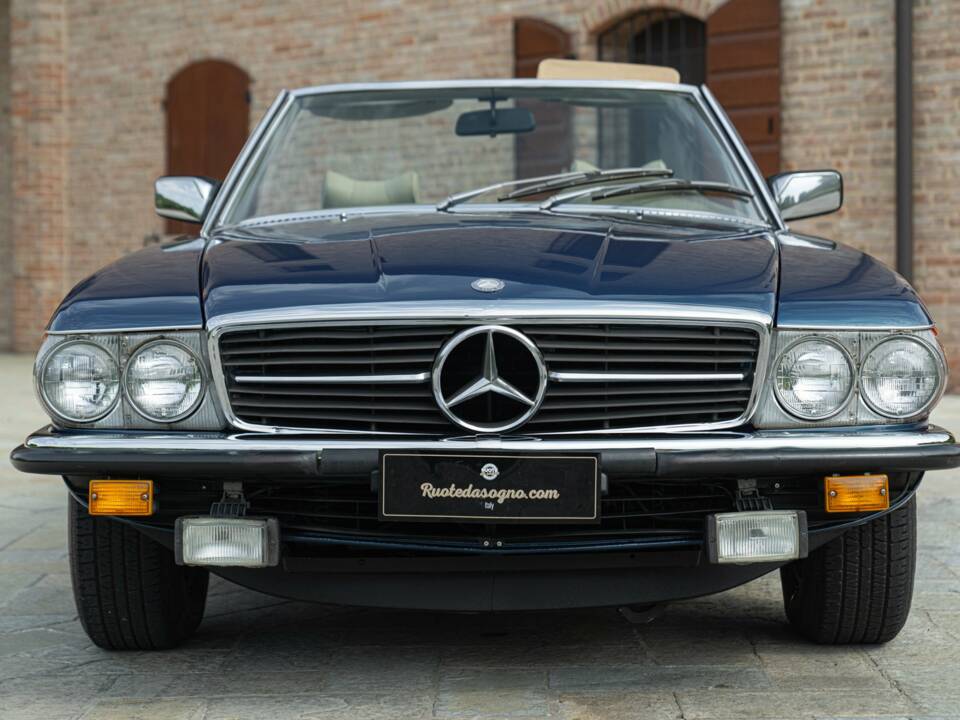 Imagen 4/50 de Mercedes-Benz 450 SL (1977)