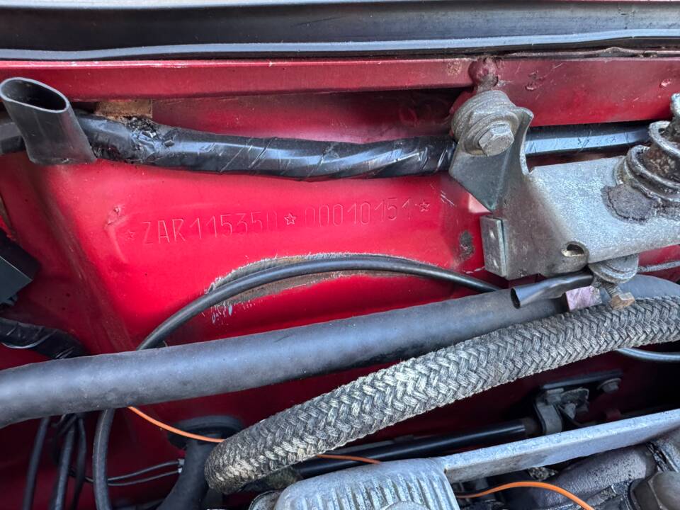 Bild 30/68 von Alfa Romeo 1.6 Spider (1988)