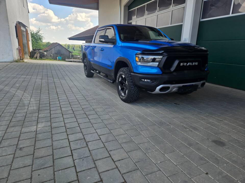 Bild 54/96 von Dodge Ram 1500 (2021)