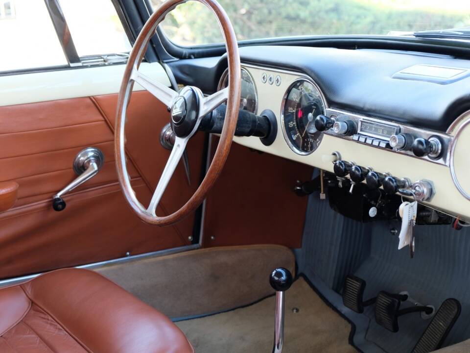 Imagen 30/40 de Lancia Flaminia GT Touring (1961)