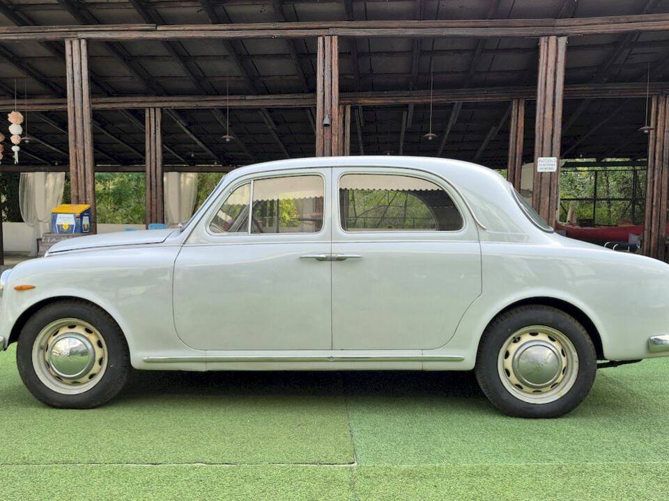 Image 3/53 of Lancia Appia C10 (1957)