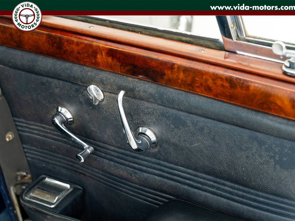 Image 10/15 de Jaguar Mk II 3.4 (1967)