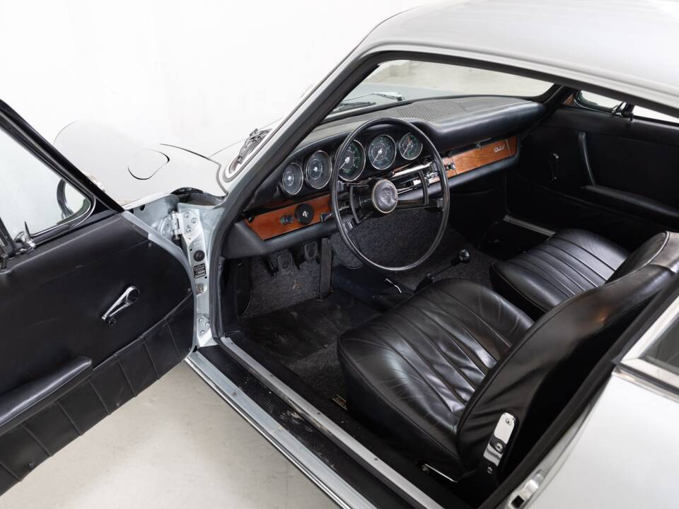 Image 9/34 of Porsche 911 2.0 S (1966)