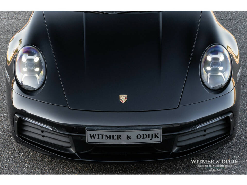 Immagine 25/34 di Porsche 911 Carrera (2020)