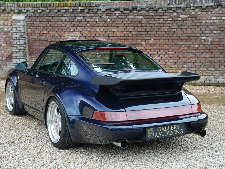 Image 16/50 of Porsche 911 Turbo 3.3 (1991)