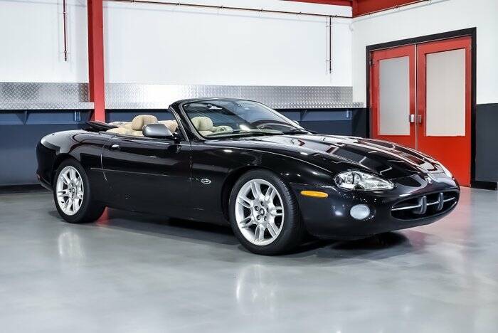 Bild 1/7 von Jaguar XK8 4.0 (2001)